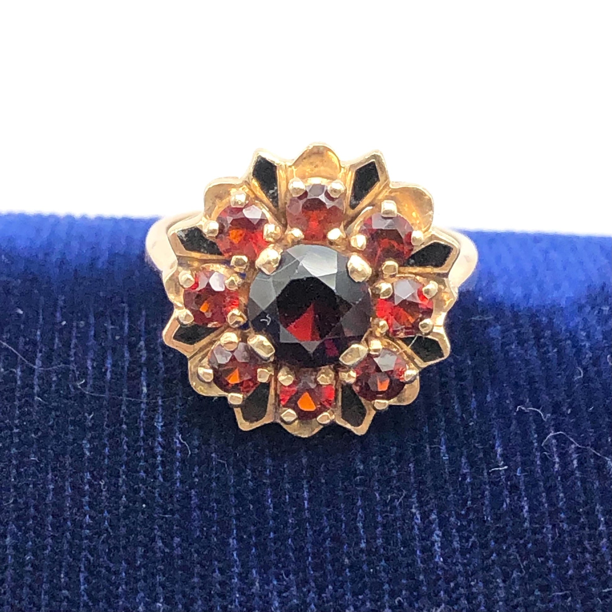 Vintage 14k Yellow Gold Garnet Cluster Ring: Black Enamel Floral Design, Size 7