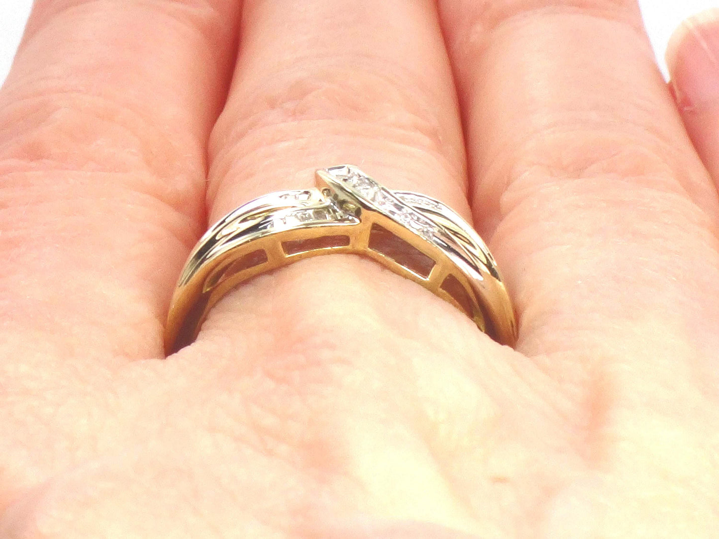 Vintage 10k Gold Diamond Ring - Round and Baguette Cut Natural Diamonds - Size 6.5