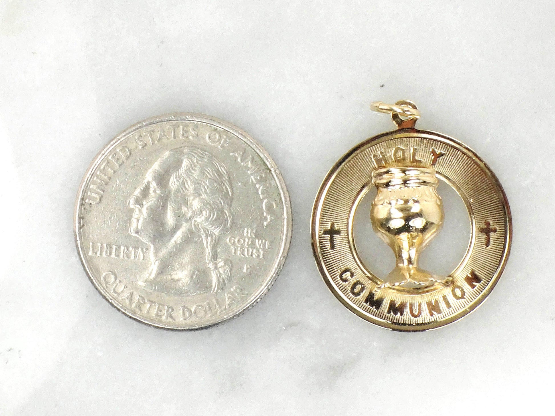 Vintage 14k Gold Holy Communion Medal Charm: Christian Pendant, 1970s