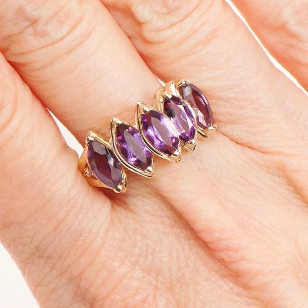 10k Yellow Gold Marquise Natural Amethyst Ring, Vintage Purple February Birthstone Ring, Size 9