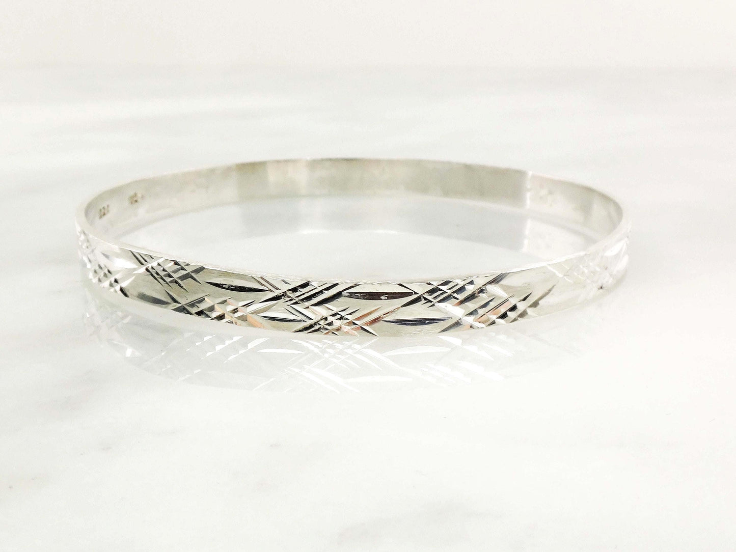 Vintage Sterling Silver Diamond Cut Bangle - Mexico 925 Large Sterling Slip On Bracelet