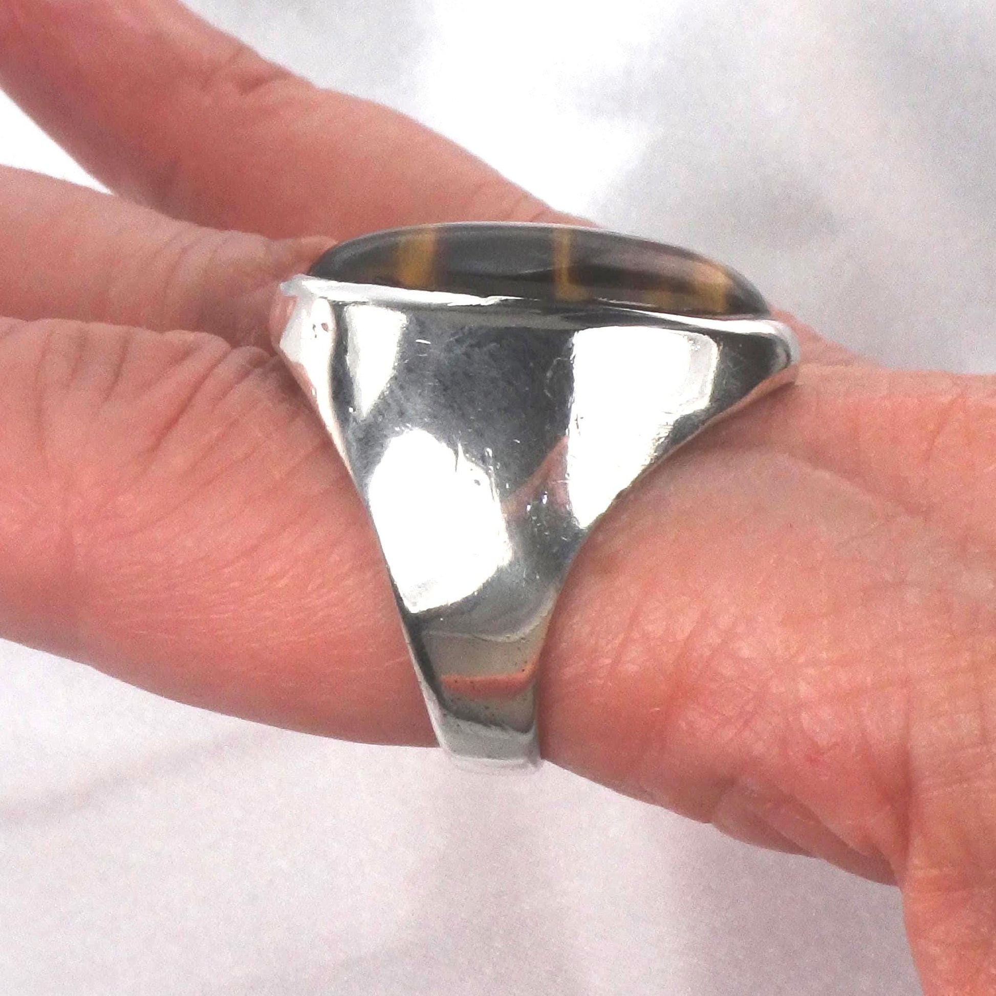 Vintage Men's Tiger's Eye Ring - Sterling Silver Brown Oval Stone - Circa 1970's - Size 9.25