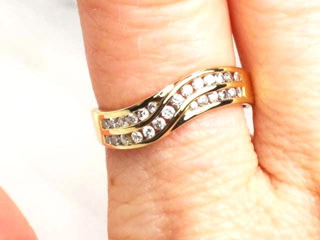 Vintage 14k Yellow Gold Natural Diamond Twist Ring - .33 Carats TDW Wave Style - Size 7.25
