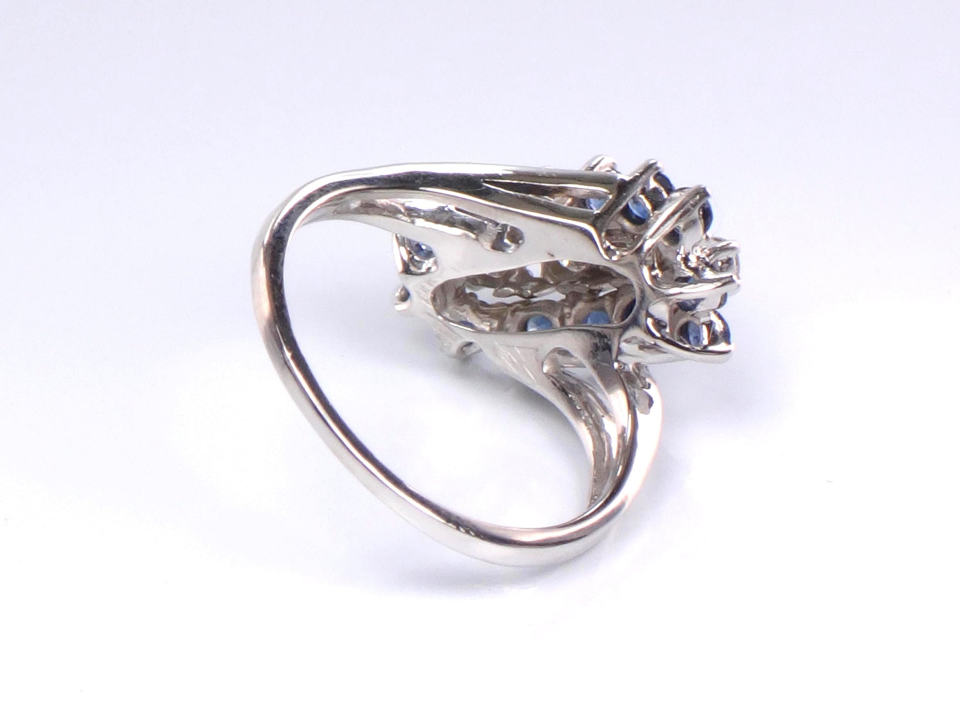 Vintage 14k Gold Genuine Sapphire and Diamond Ring - Blue Sapphire September Birthstone - Size 6.5