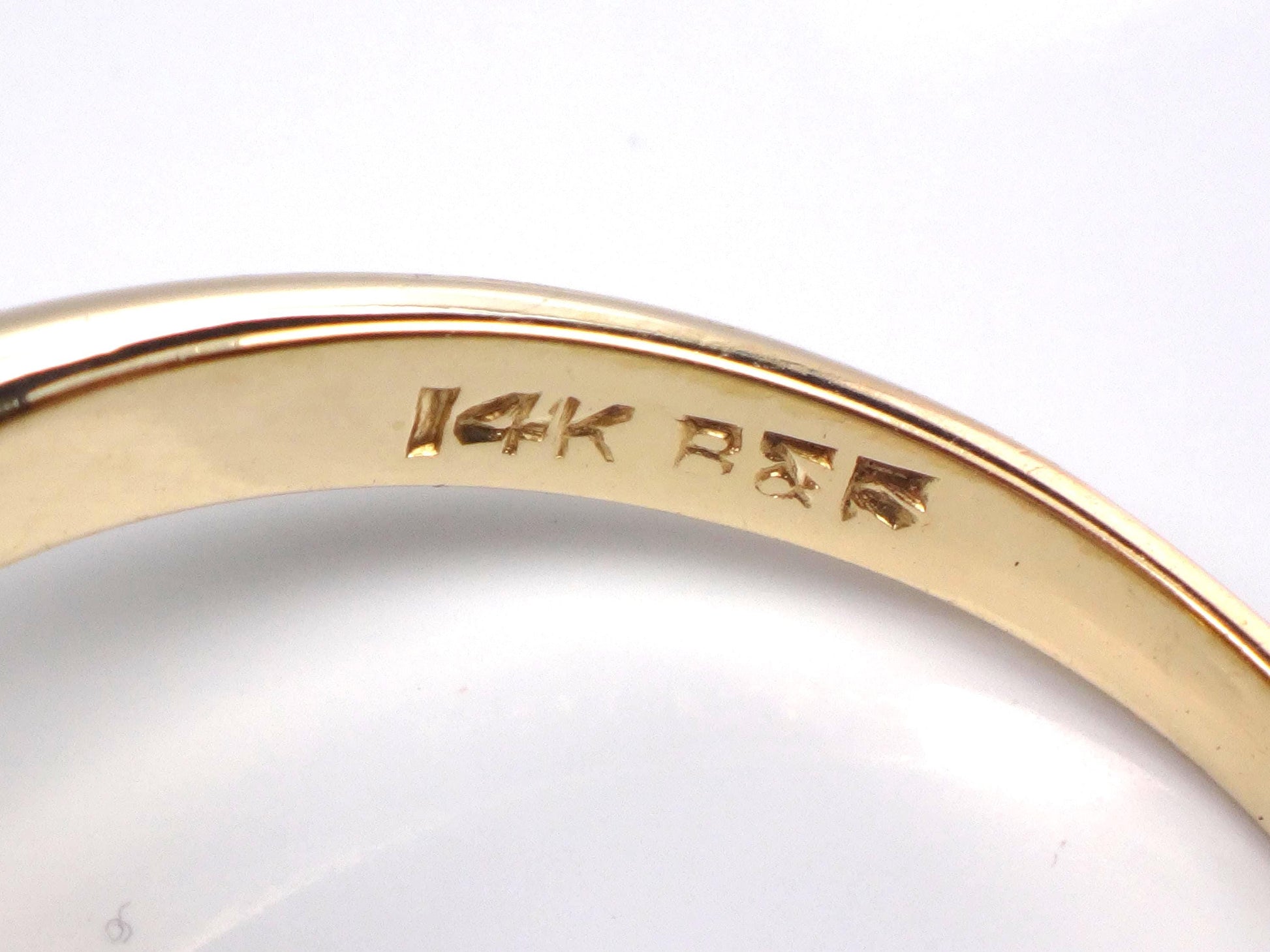 Vintage 14k Yellow Gold Star Cut Sapphire Ring - 1950s Fine Jewelry - Size 6