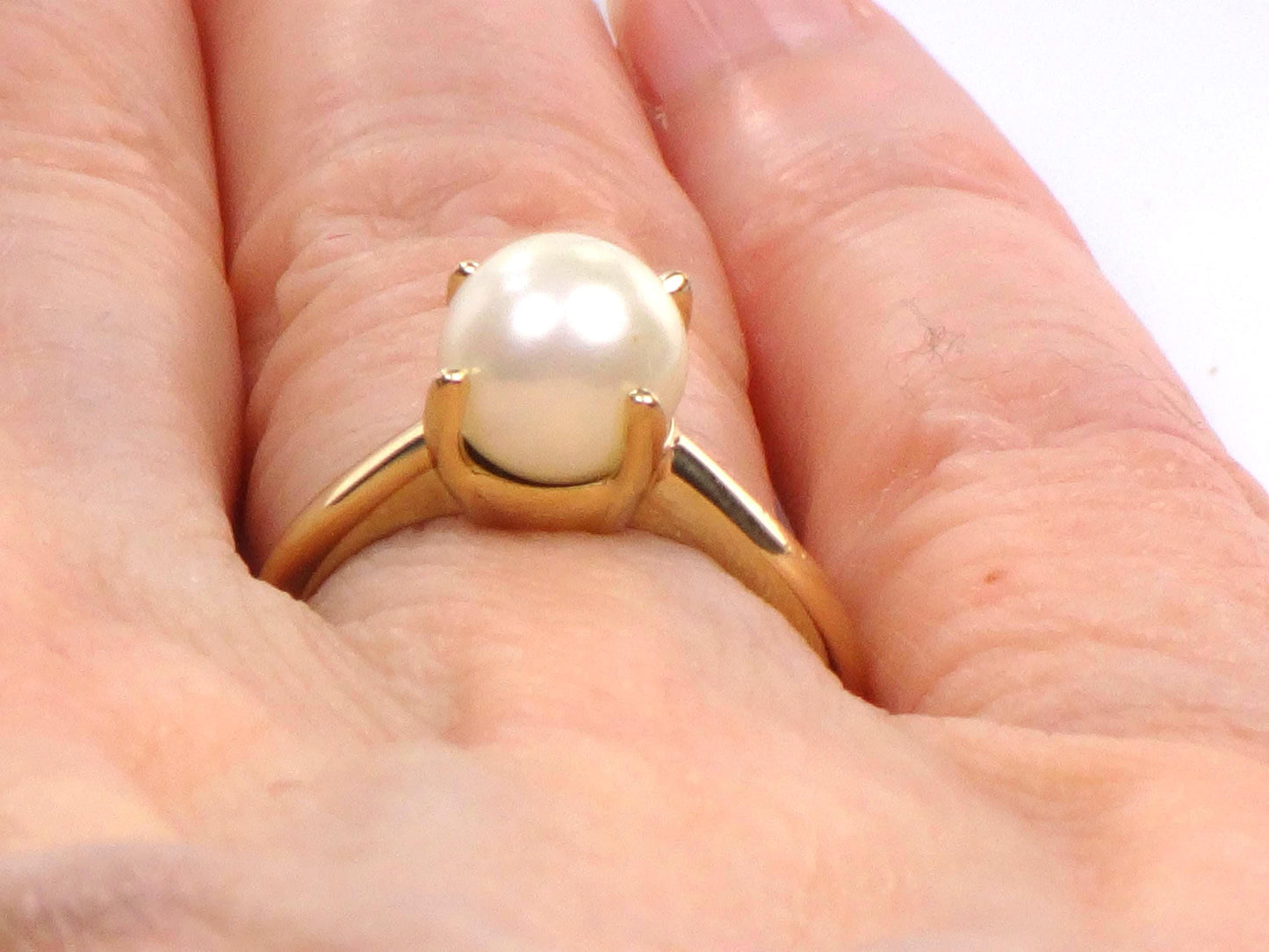 14k Pearl Ring - Vintage Yellow Gold 8 MM White Cultured Pearl Ring - June Birthstone - Size 5.75 - Circa 1960's