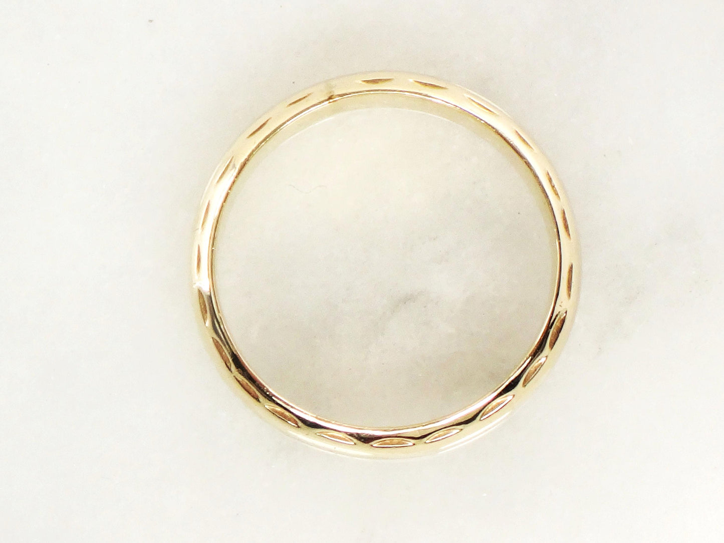 Vintage 14k Yellow Gold Wedding Band - 5 MM Plain Polished Design, Size 7.25