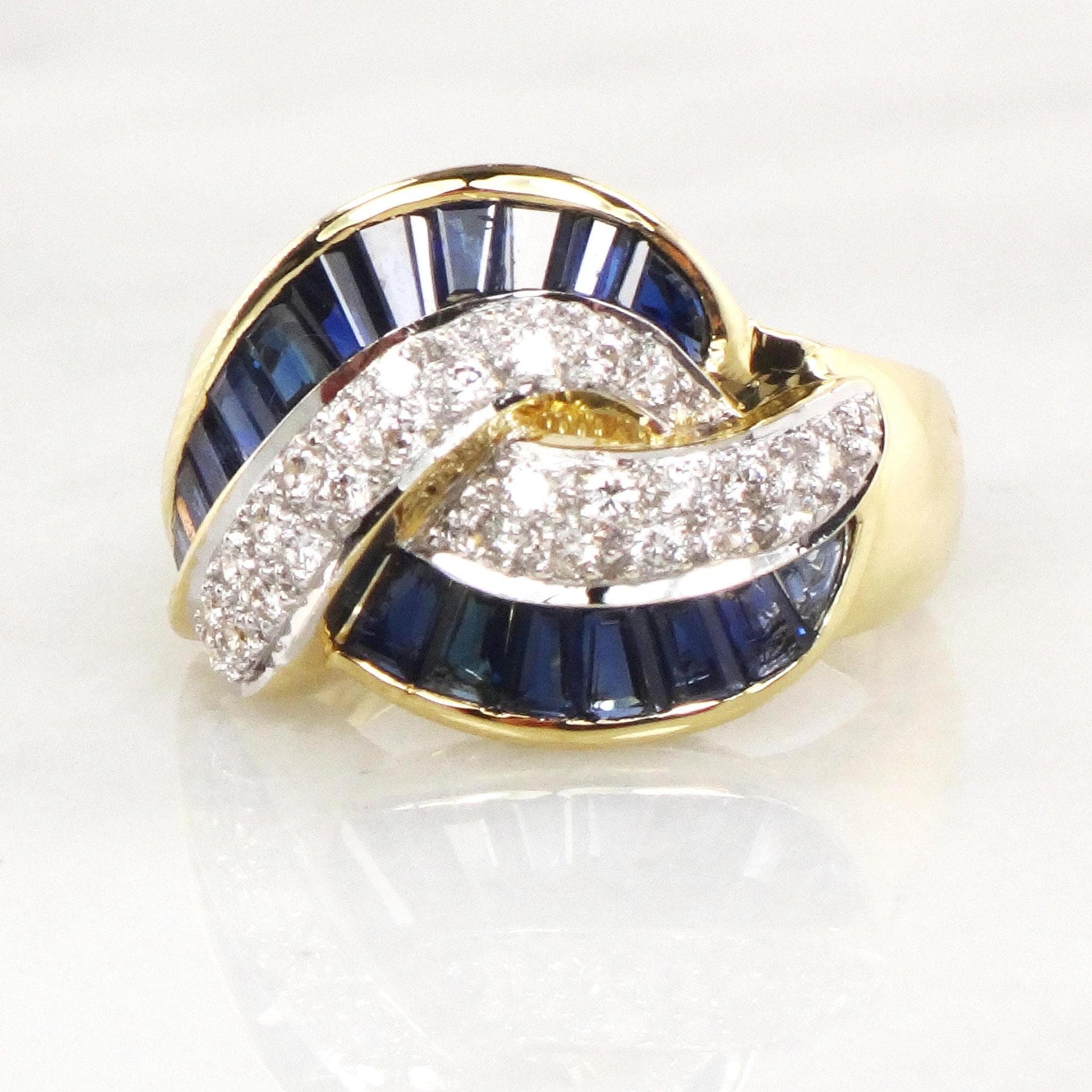 Vintage LeVian 18k Gold Sapphire Diamond Ring - Size 6.5