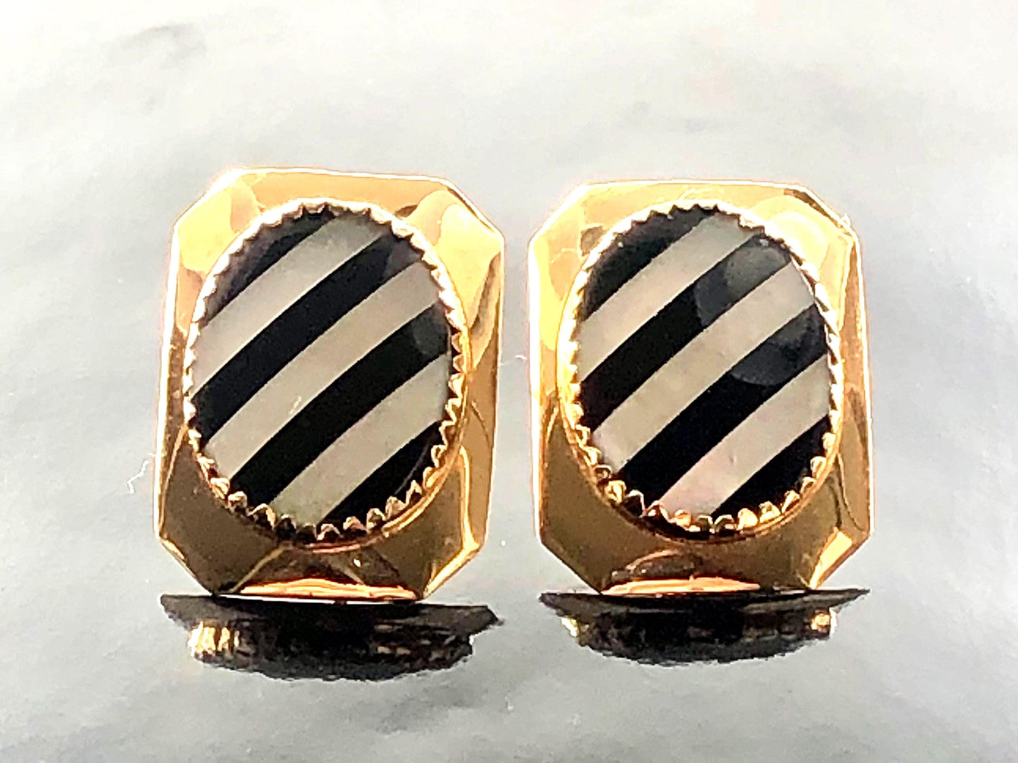 Vintage 14k Gold Onyx & Mother of Pearl Earrings: Octagon Studs