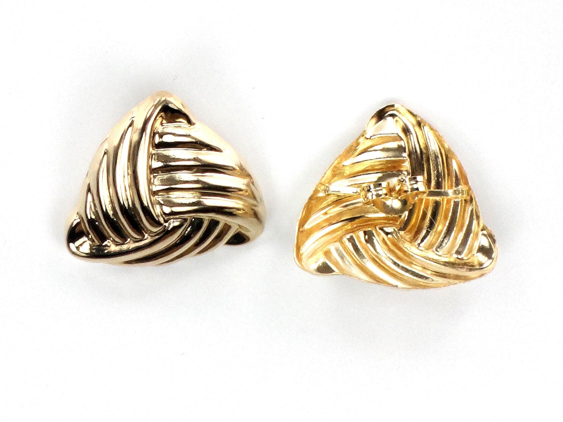 Vintage 14k Yellow Gold Ribbed Triangle Stud Earrings - Lightweight