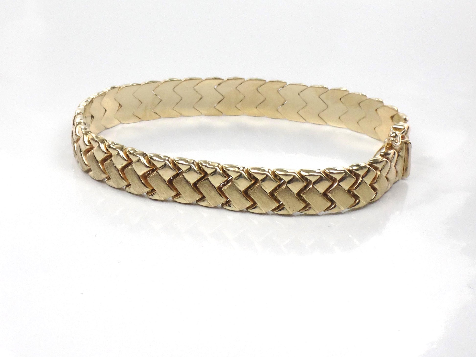 Vintage 14k Yellow Gold Fancy Flat Link Bracelet - 7 3/8" - Circa 1980's