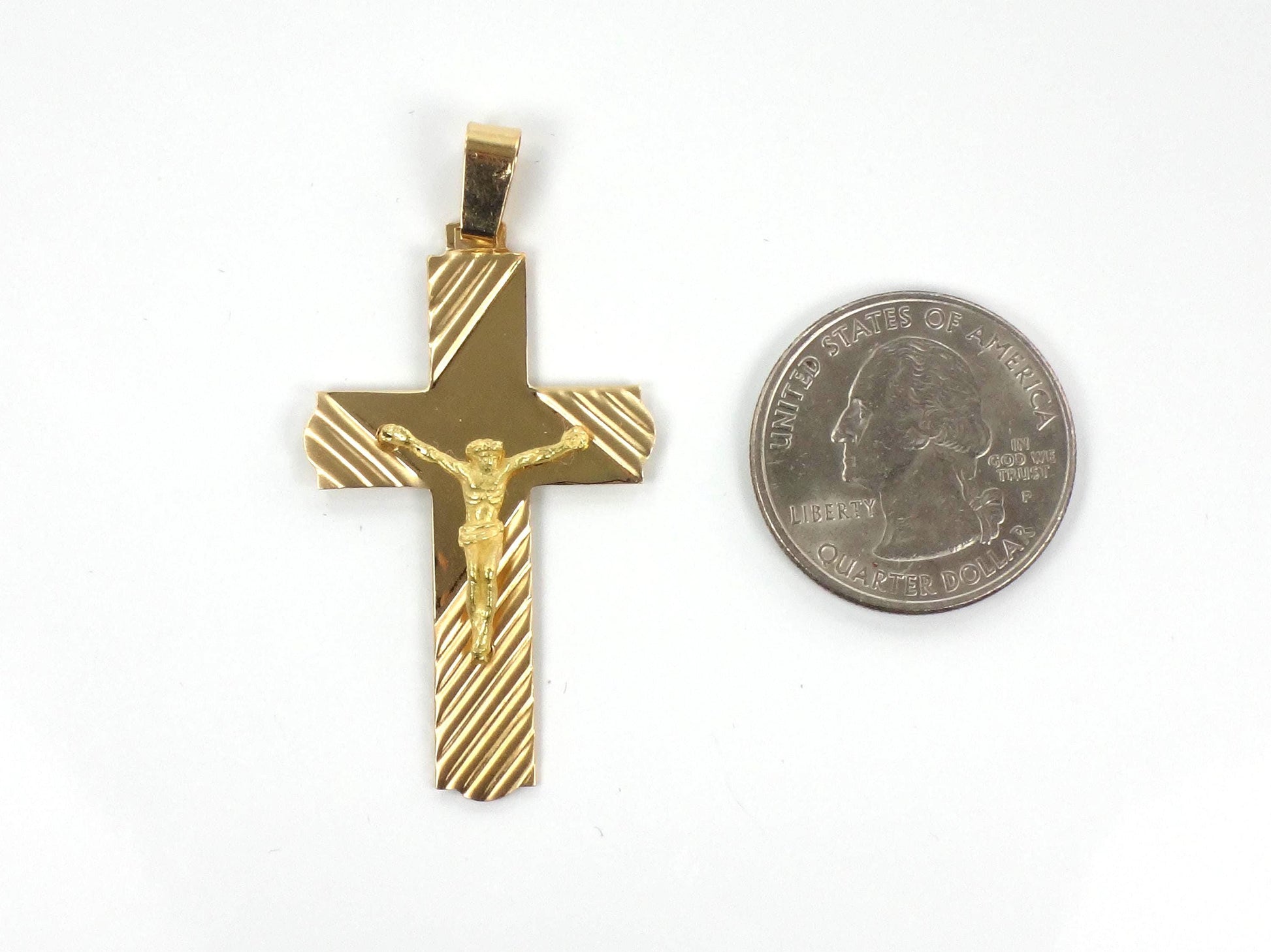 Vintage Large 18k Yellow Gold Crucifix Cross Pendant: Italian, Men's
