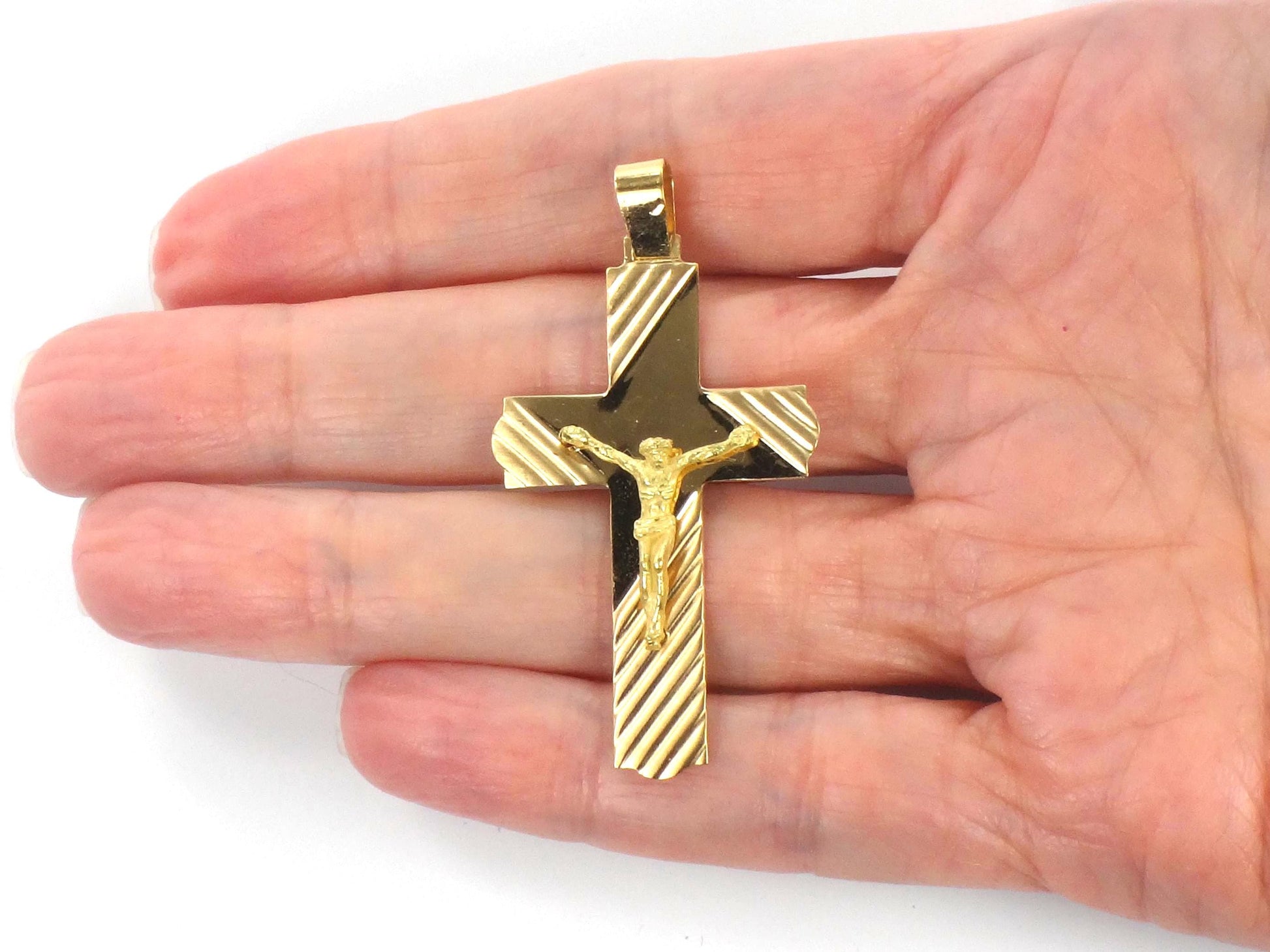 Vintage Large 18k Yellow Gold Crucifix Cross Pendant: Italian, Men's