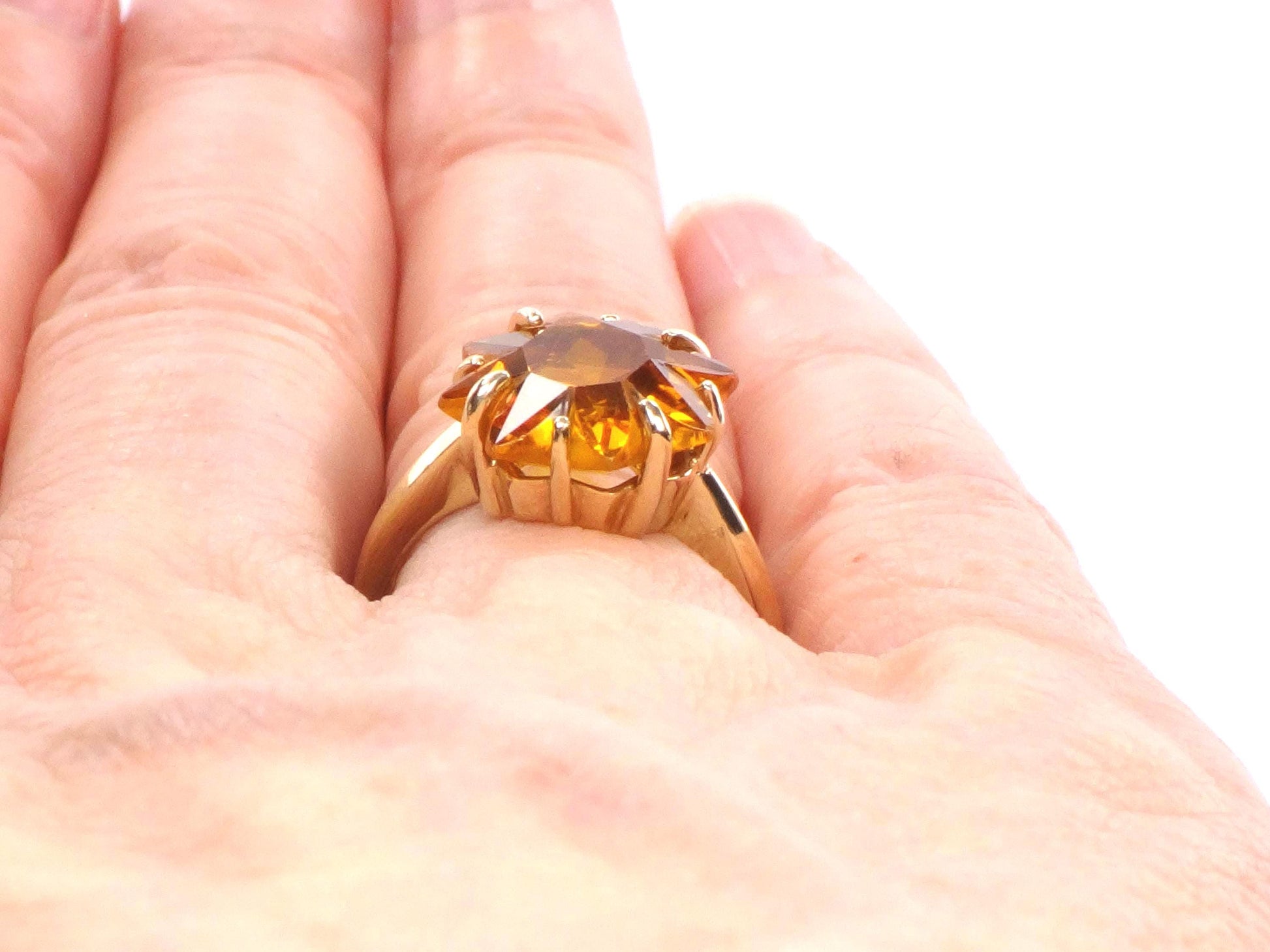 Vintage 14k Yellow Gold Star Cut Sapphire Ring - 1950s Fine Jewelry - Size 6