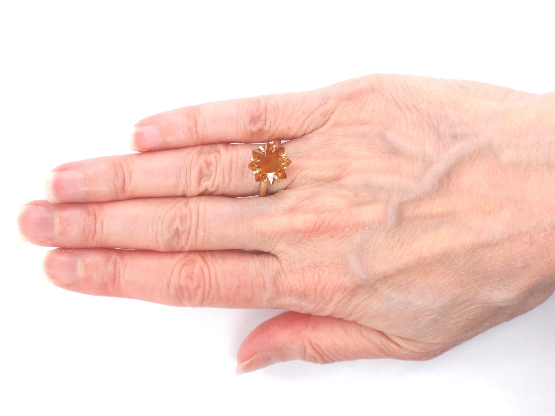 Vintage 14k Yellow Gold Star Cut Sapphire Ring - 1950s Fine Jewelry - Size 6