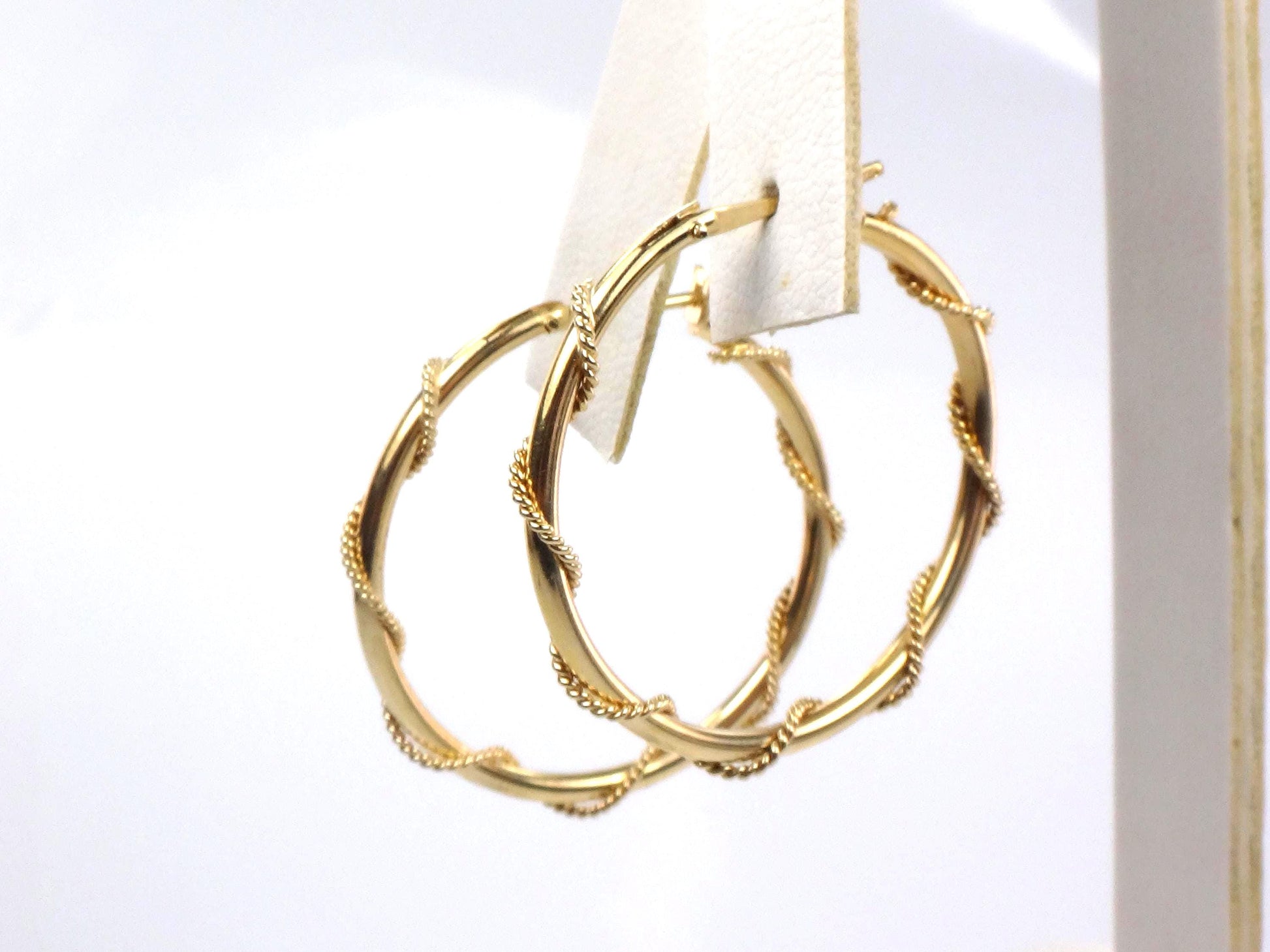 14k Yellow Gold Round Twist Hoop Earrings, Vintage 1 3/16" Hoops