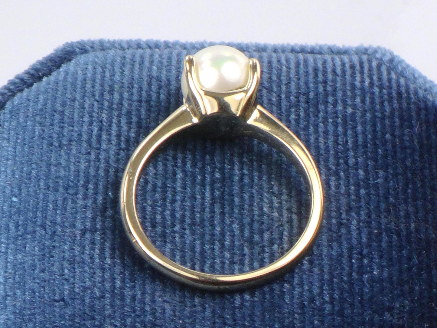 14k Pearl Ring - Vintage Yellow Gold 8 MM White Cultured Pearl Ring - June Birthstone - Size 5.75 - Circa 1960's