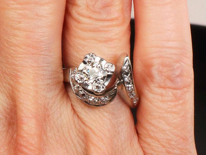 Vintage Diamond Engagement Ring 14k White Gold Natural Stone Modernist 1960's Twist Style