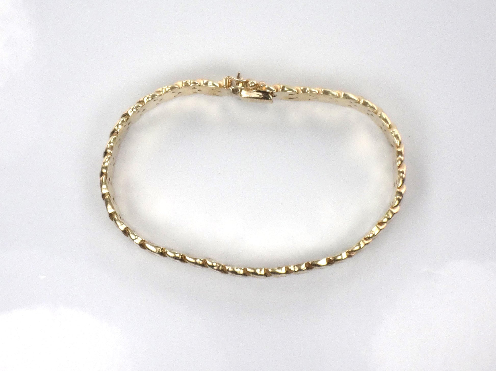 Vintage 14k Yellow Gold Fancy Flat Link Bracelet - 7 3/8" - Circa 1980's