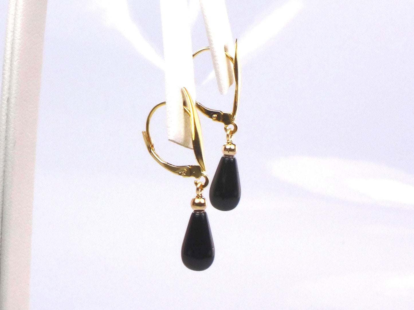 Vintage 14k Yellow Gold Black Glass Dangle Earrings: Teardrop Shape