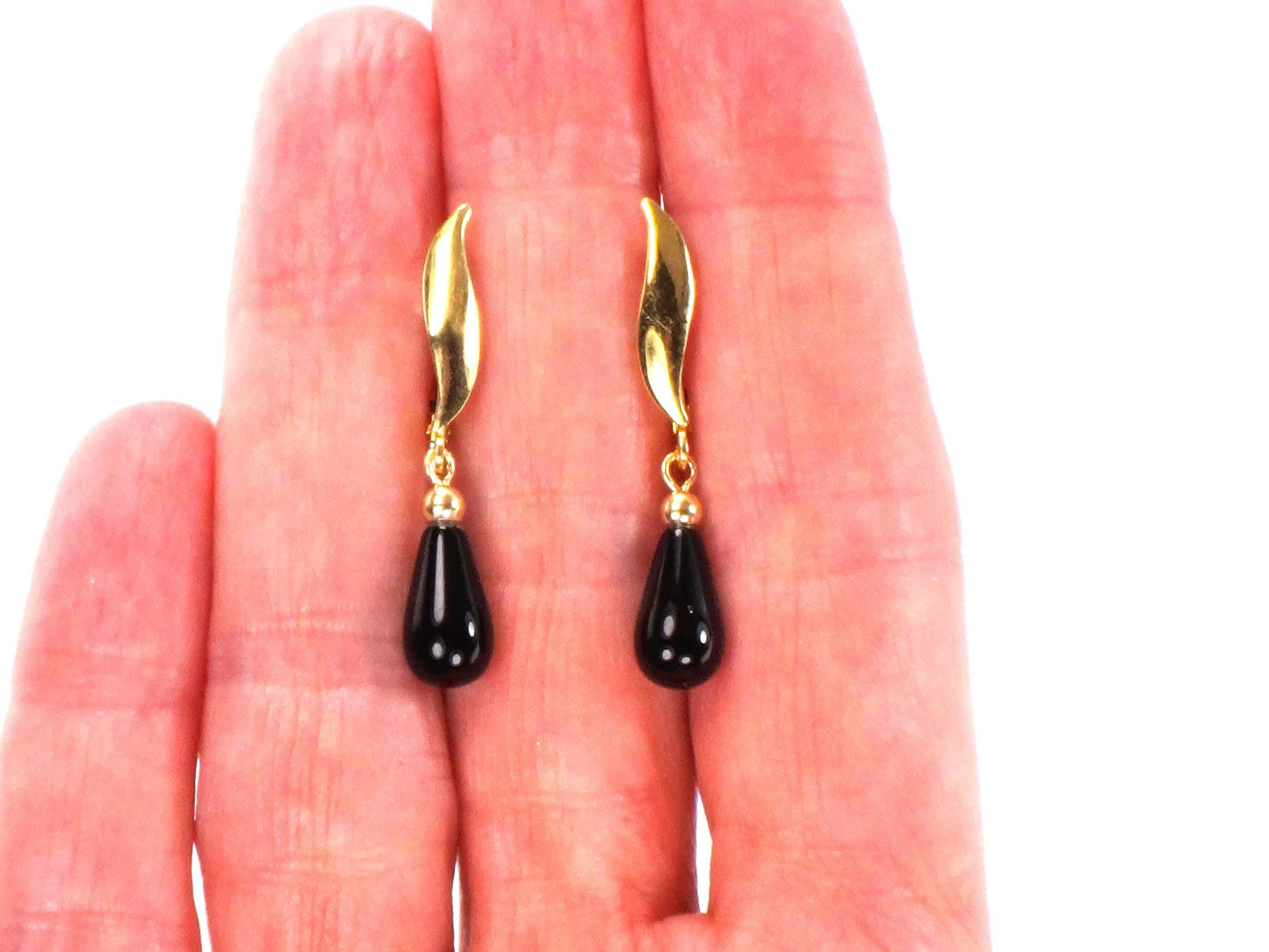Vintage 14k Yellow Gold Black Glass Dangle Earrings: Teardrop Shape