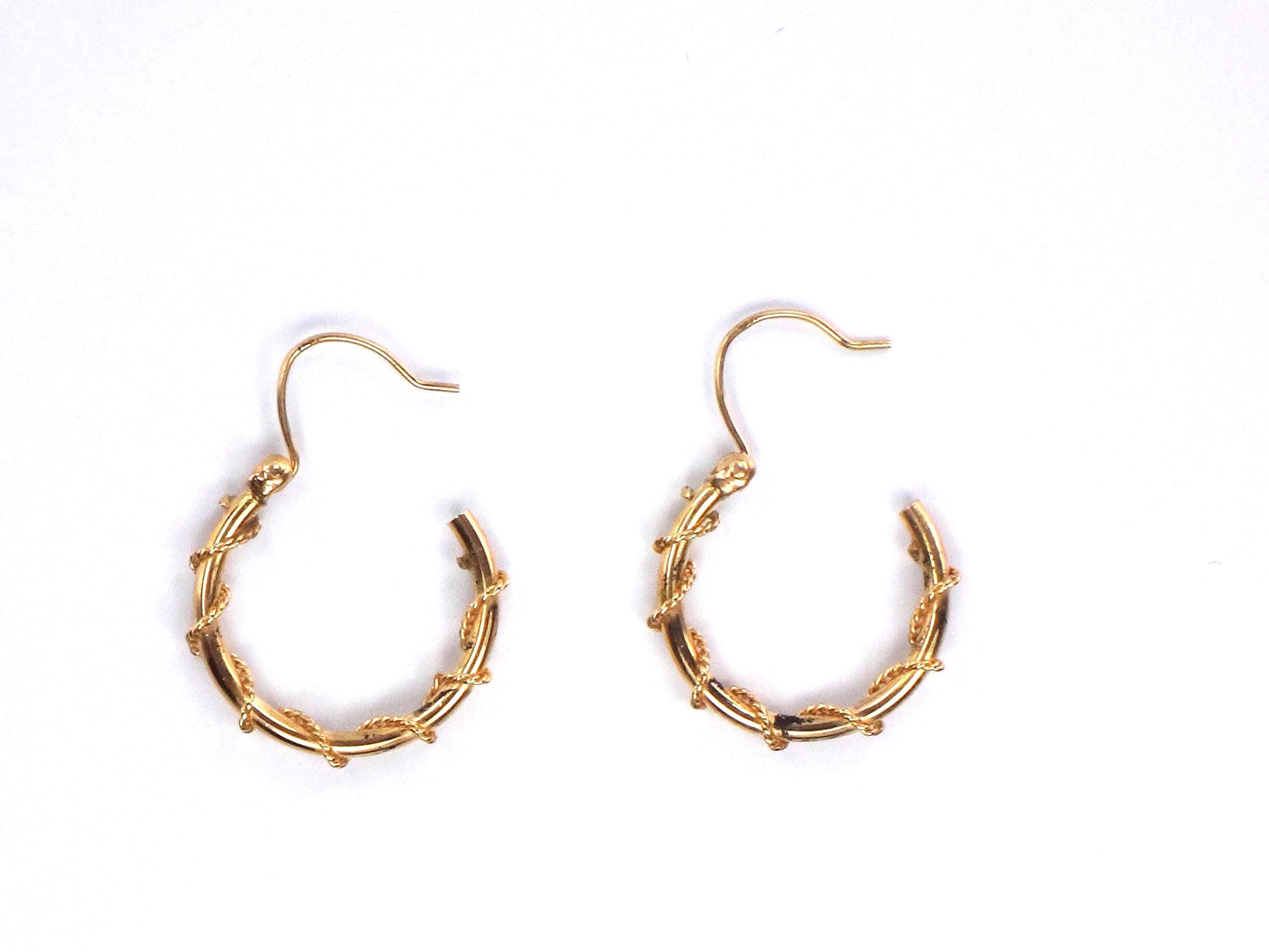 Vintage 14k Yellow Gold Round Twist Hoop Earrings, 5/8"