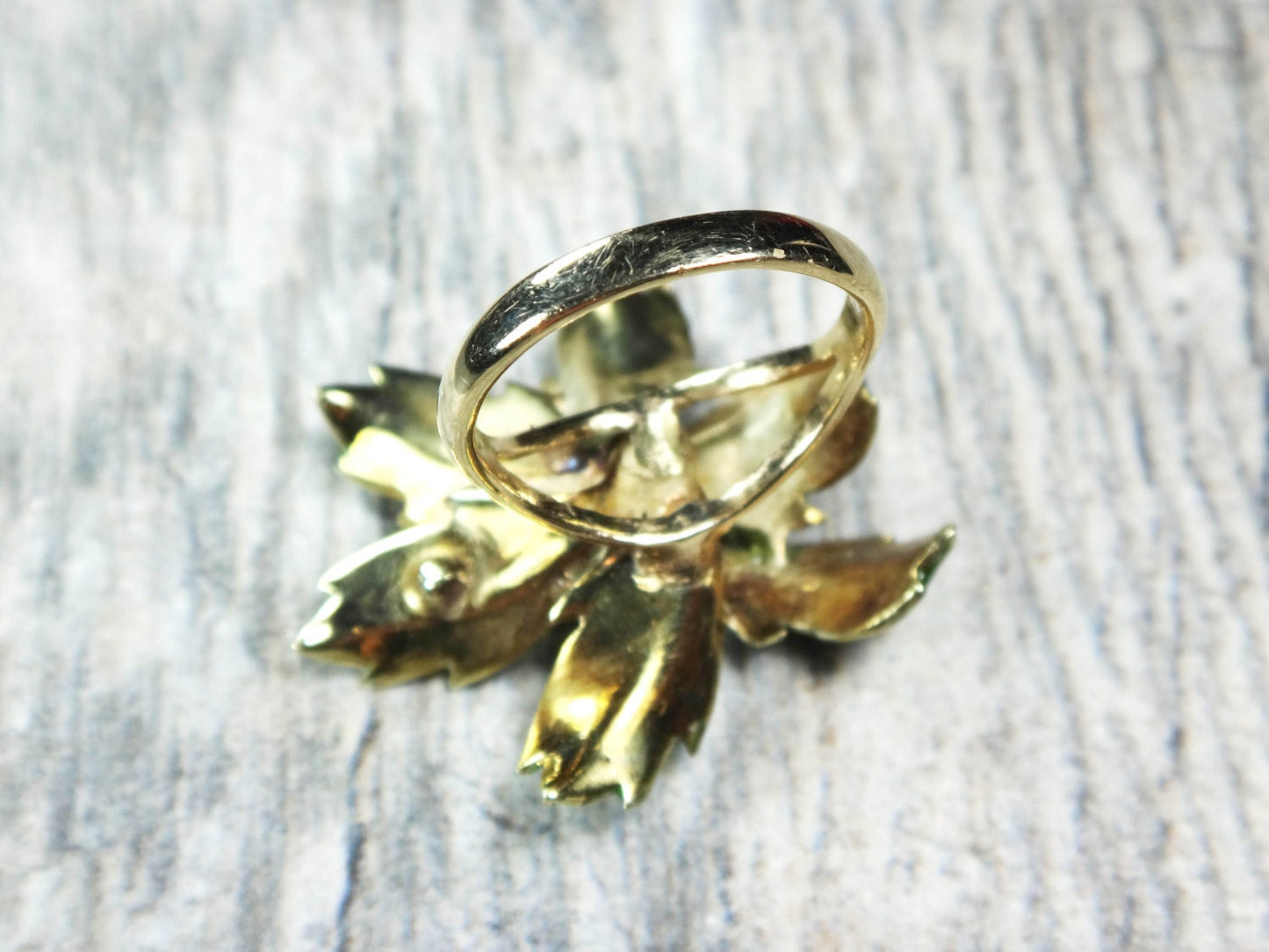 Vintage Large 14k Gold Green Enamel Floral Leaf Diamond Cocktail Ring Size 6.25