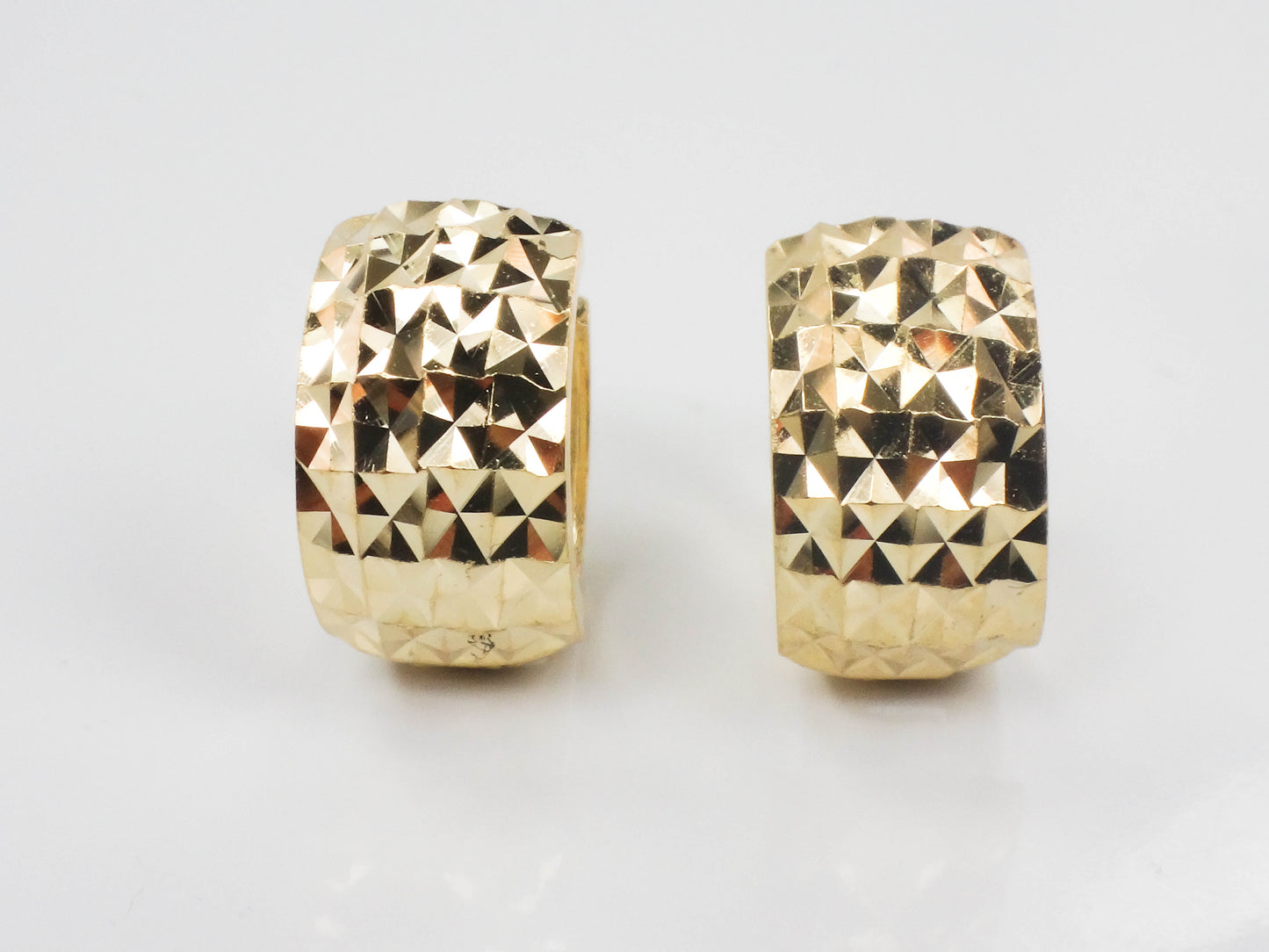 Vintage Solid 14k Yellow Gold Huggie Hoop Earrings with Diamond Cut Design