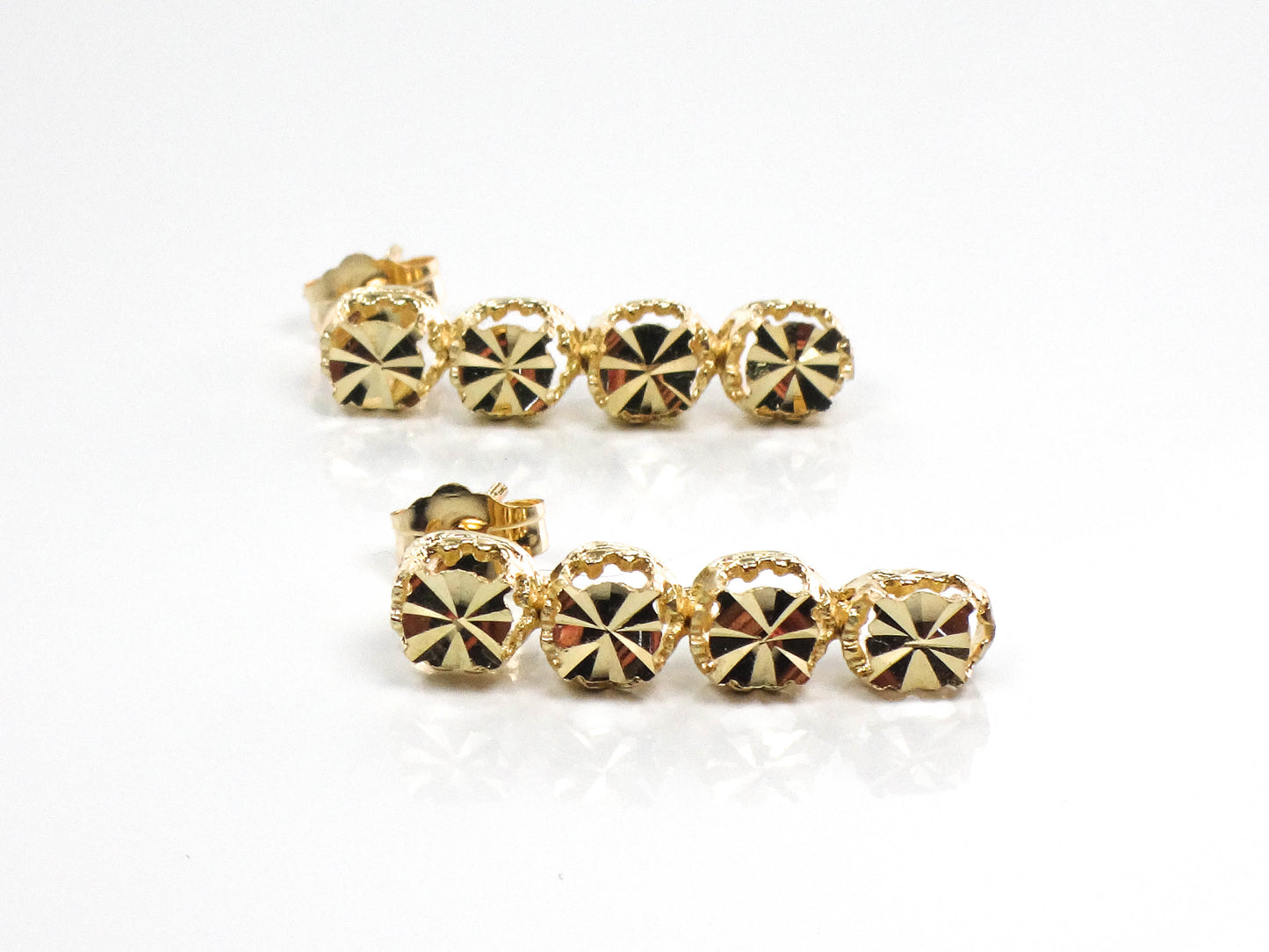 Vintage Solid 14k Yellow Gold Floral Dangle Earrings