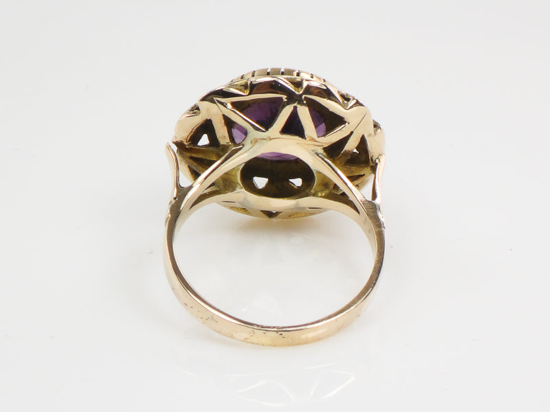 Vintage 14k Yellow Gold Round Purple Sapphire Ring with Floral Design