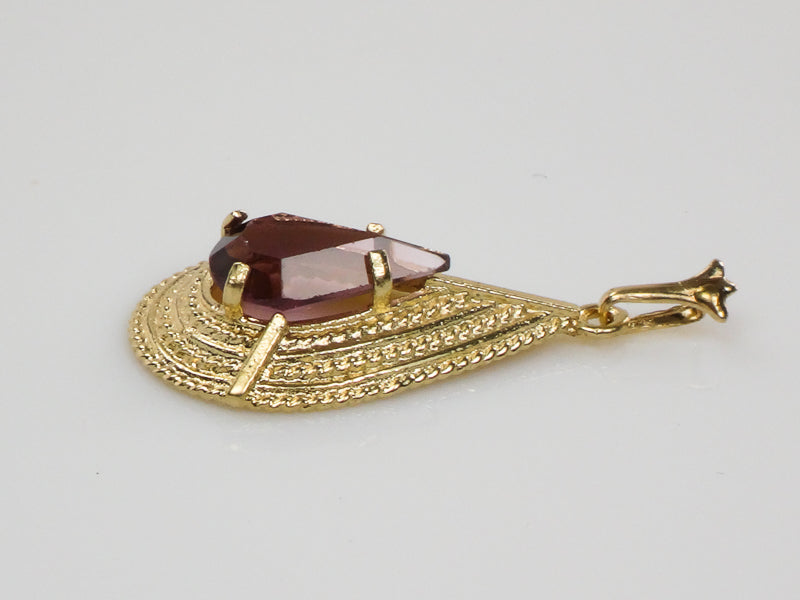 Vintage 14k Yellow Gold Purple Glass Teardrop Shaped Pendant Circa 1970's