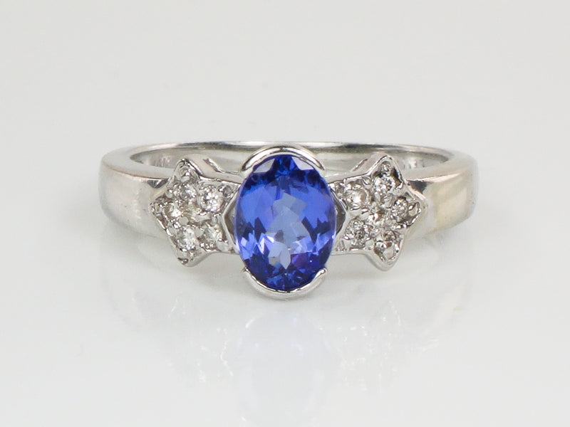 Le Vian 14k White Gold Oval Tanzanite and Pave Diamond Stars Ring (Estate), Size 8