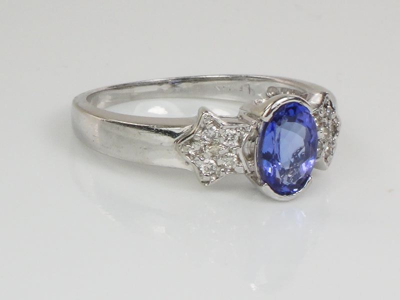 Le Vian 14k White Gold Oval Tanzanite and Pave Diamond Stars Ring (Estate), Size 8