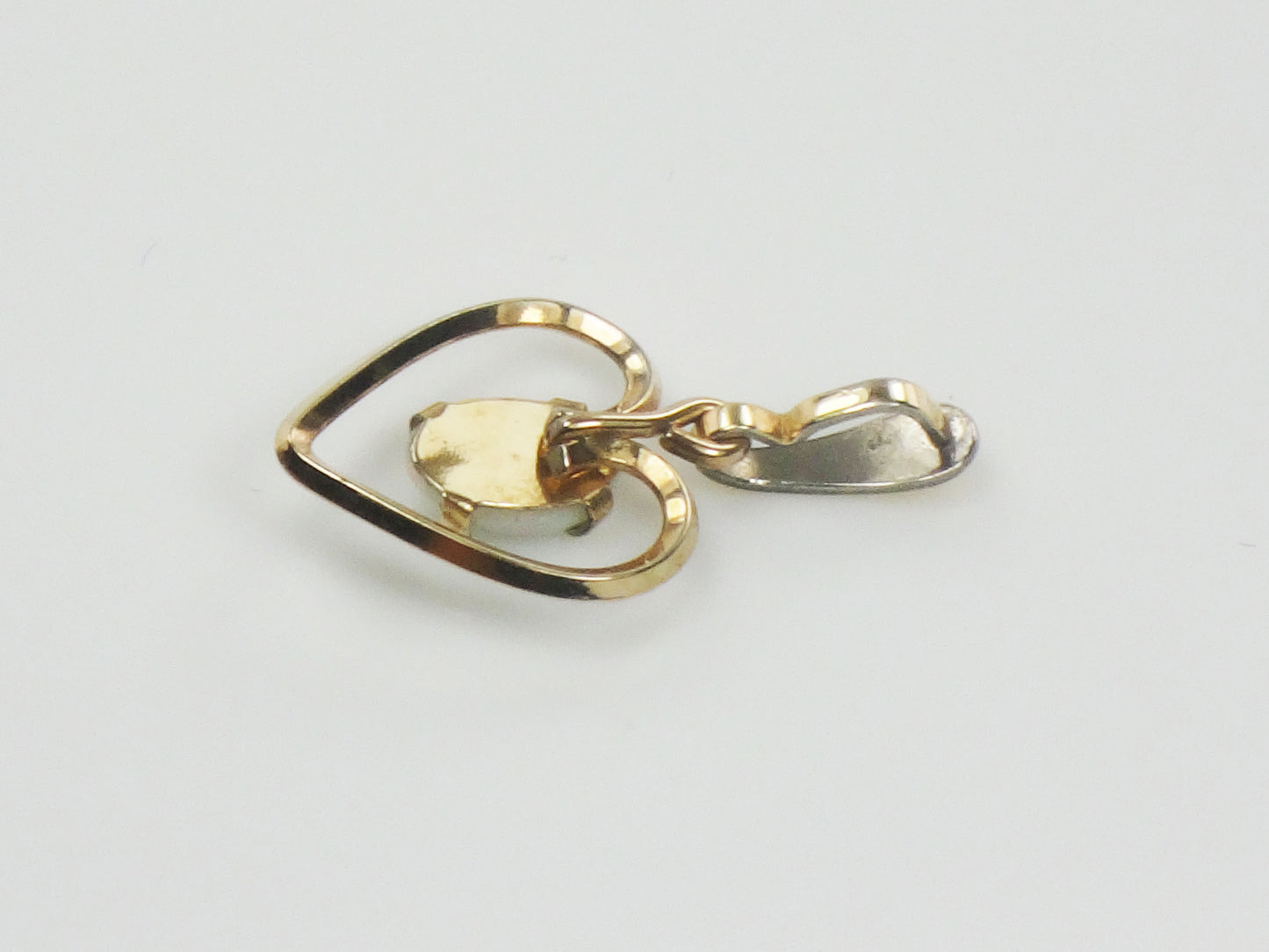 Vintage Gold Tone Natural Opal Heart Pendant - October Birthstone