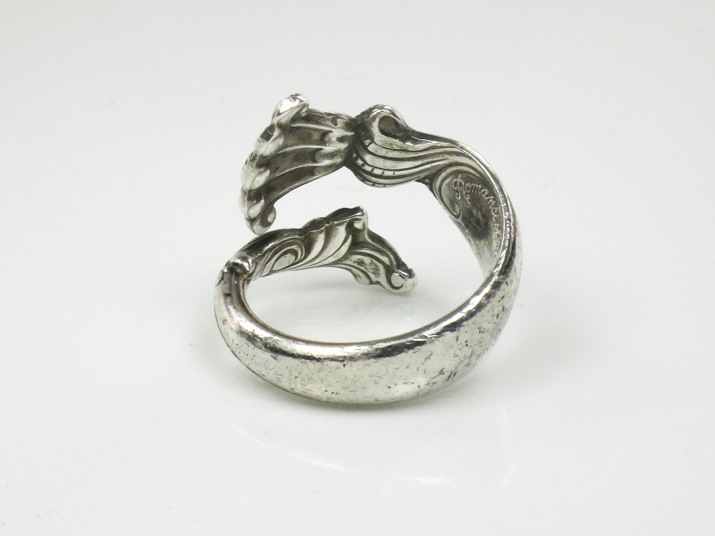 Vintage Wallace Romance of The Sea Sterling Silver Spoon Ring with Shell and Ocean Waves