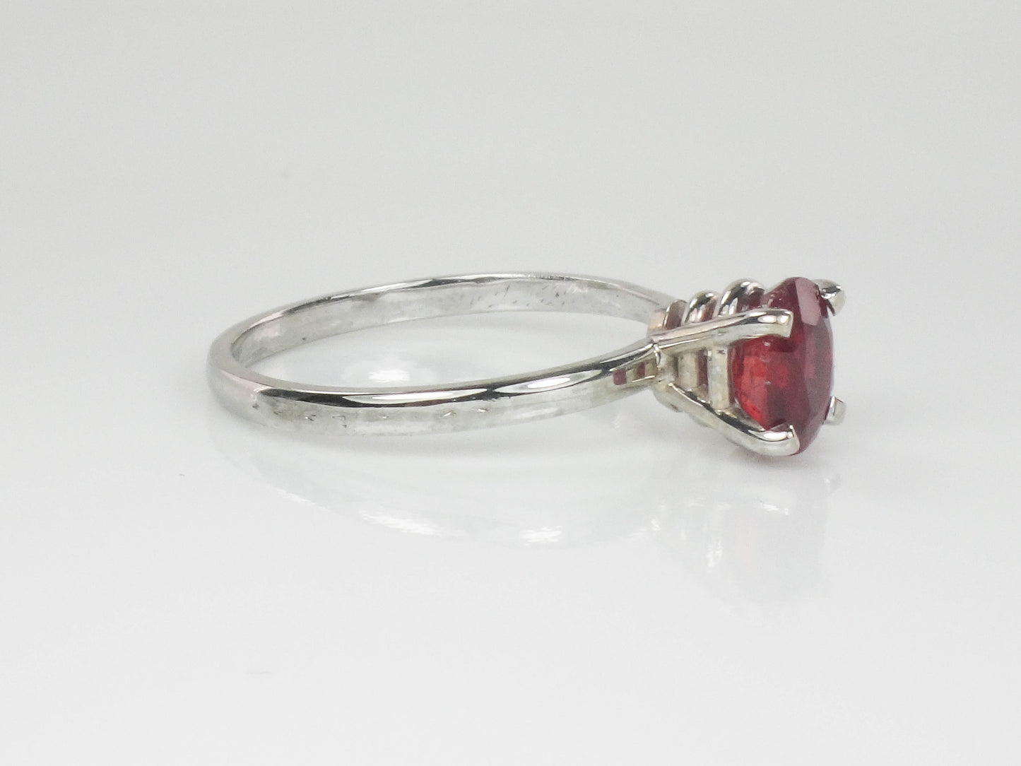 Estate 18k White Gold Oval Cut Ruby Solitaire Ring, Approx. 1.5 Carat Ruby Engagement Ring Size 9