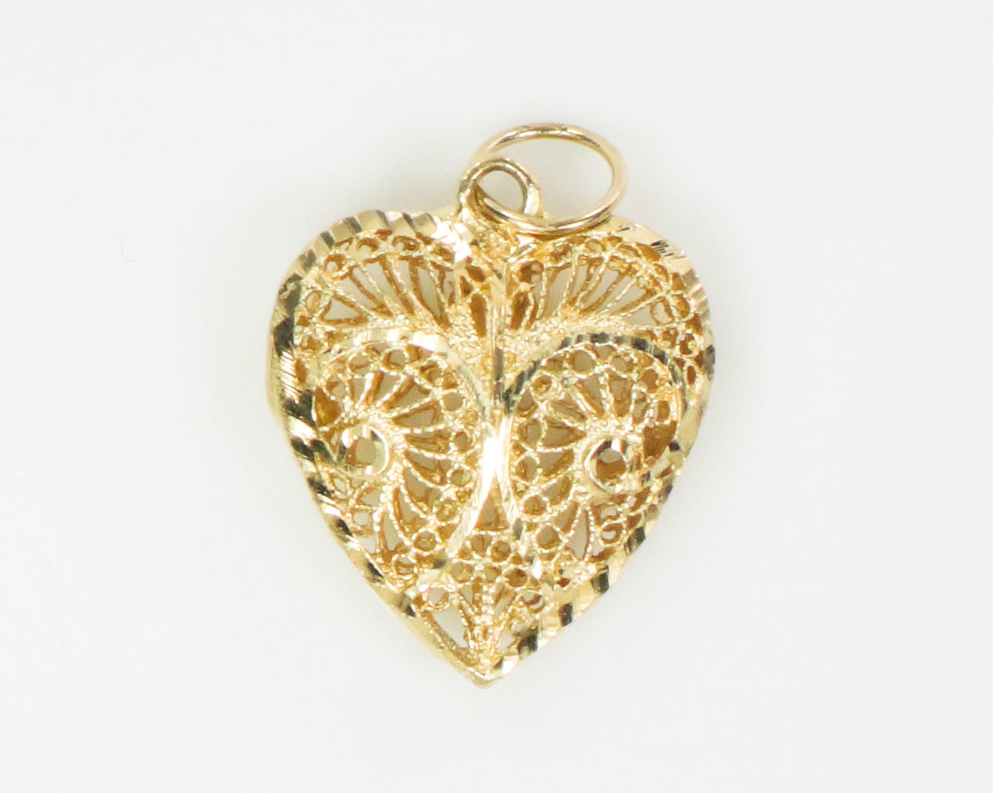 Vintage Estate 14k Yellow Gold Filigree Heart Pendant Charm