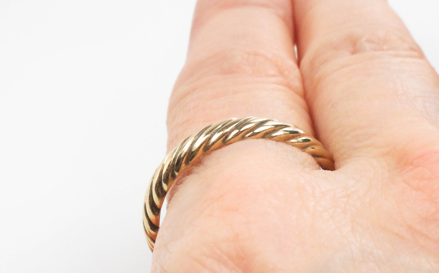 Vintage 14k Yellow Gold ArtCarved Wood Ribbed Twist Wedding Band, Solid Gold 3.7 MM Stacking Ring, Size 10