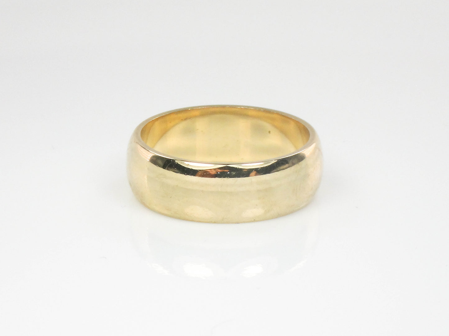 Vintage 14k Yellow Gold Plain Polished Wedding Band - 6.7 MM Wedding Ring - Size 7.5