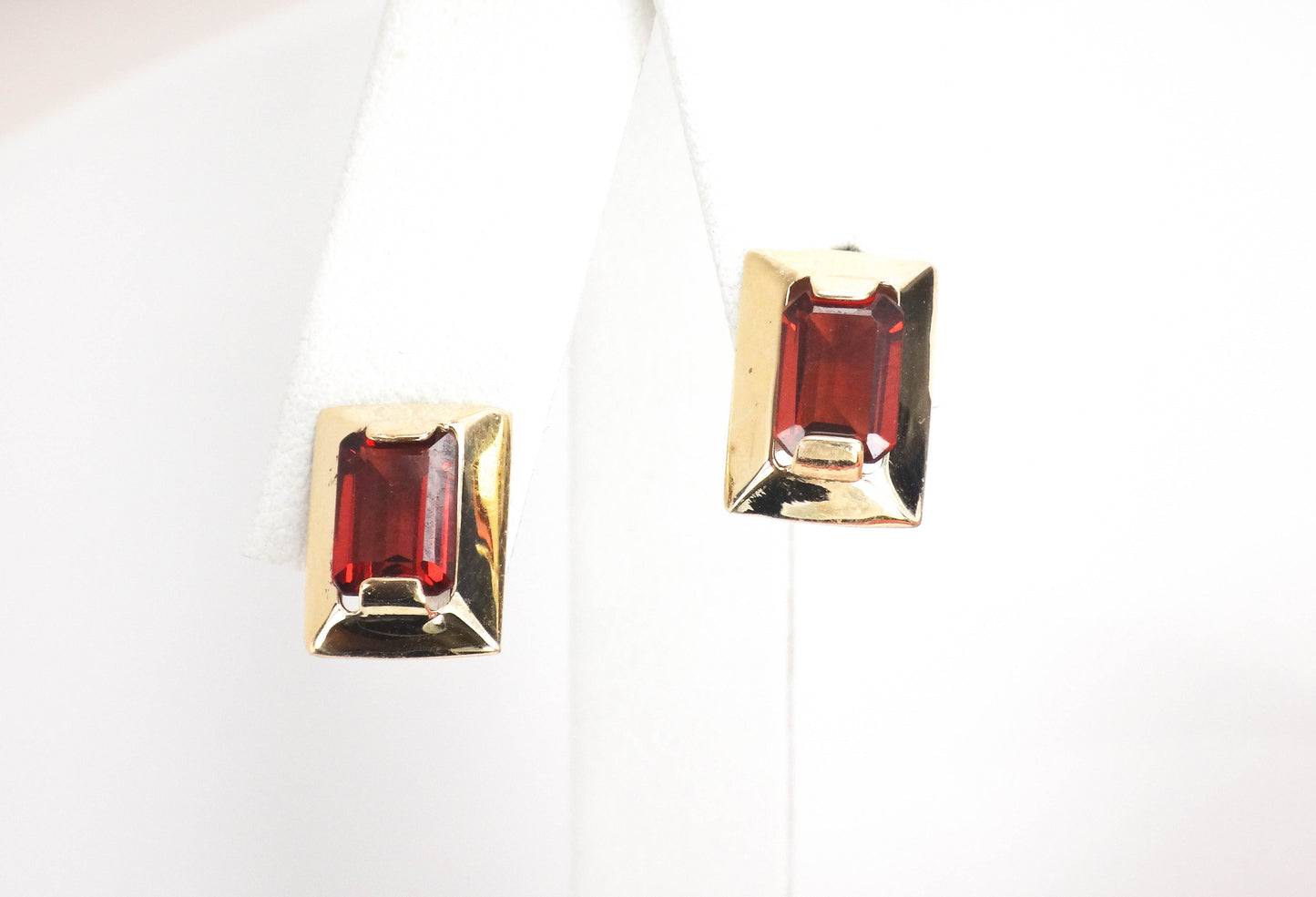 Vintage 10k Yellow Gold Rectangle Garnet Stud Earrings, January Birthstone Earrings