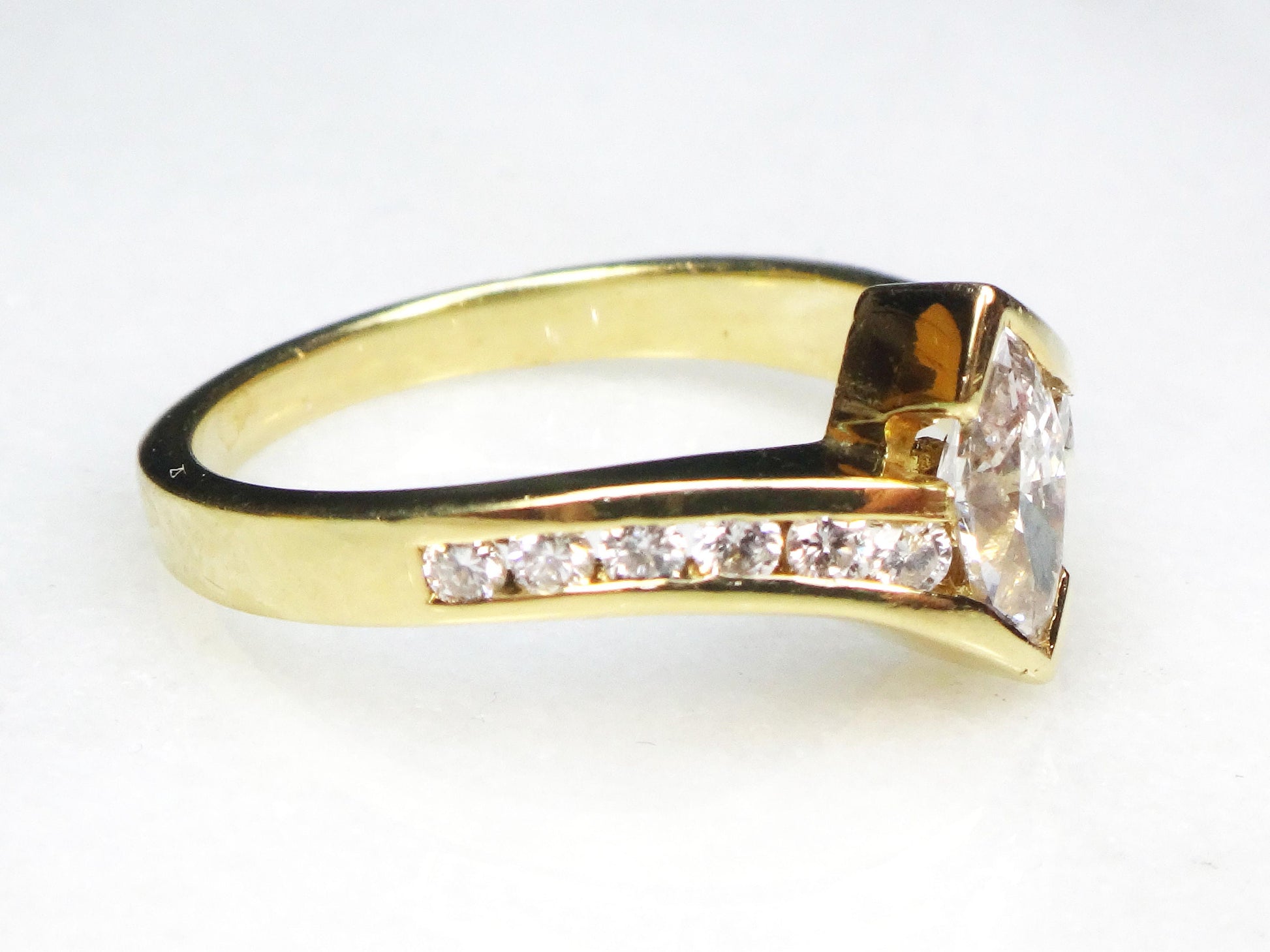 Vintage 18k Marquise Cut Natural Diamond Engagement Ring Size 6