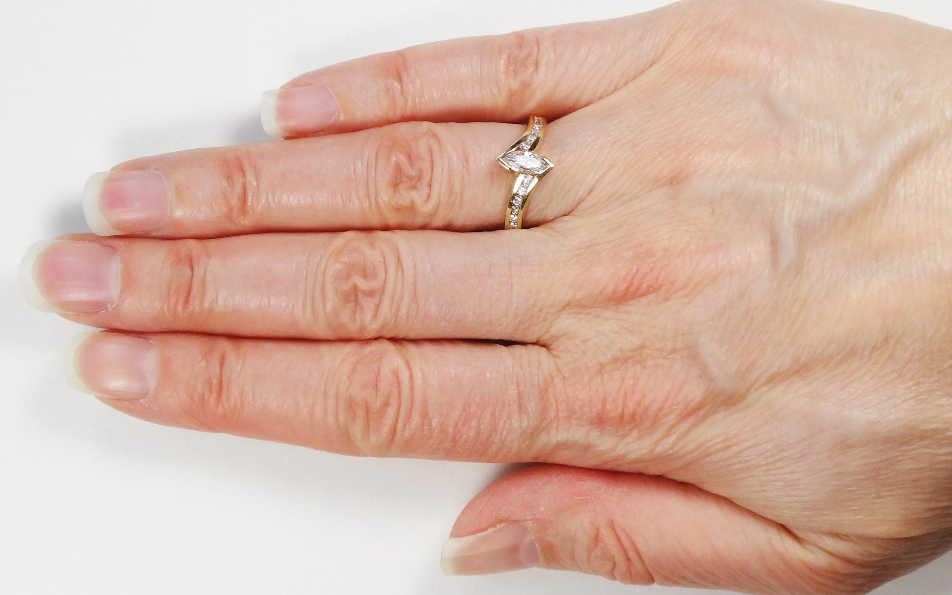 Vintage 18k Marquise Cut Natural Diamond Engagement Ring Size 6