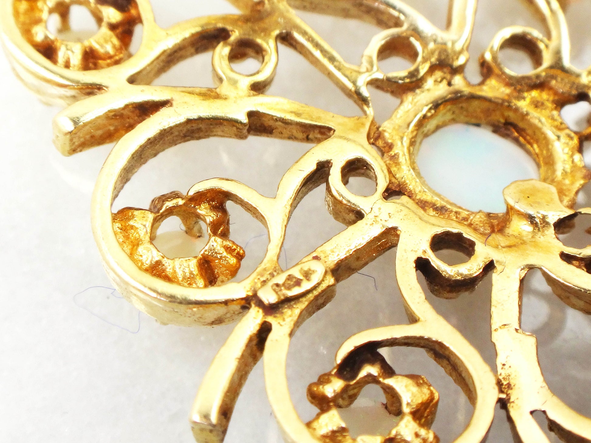 Vintage 14k Yellow Gold Opal Starburst Pin - October Birthstone