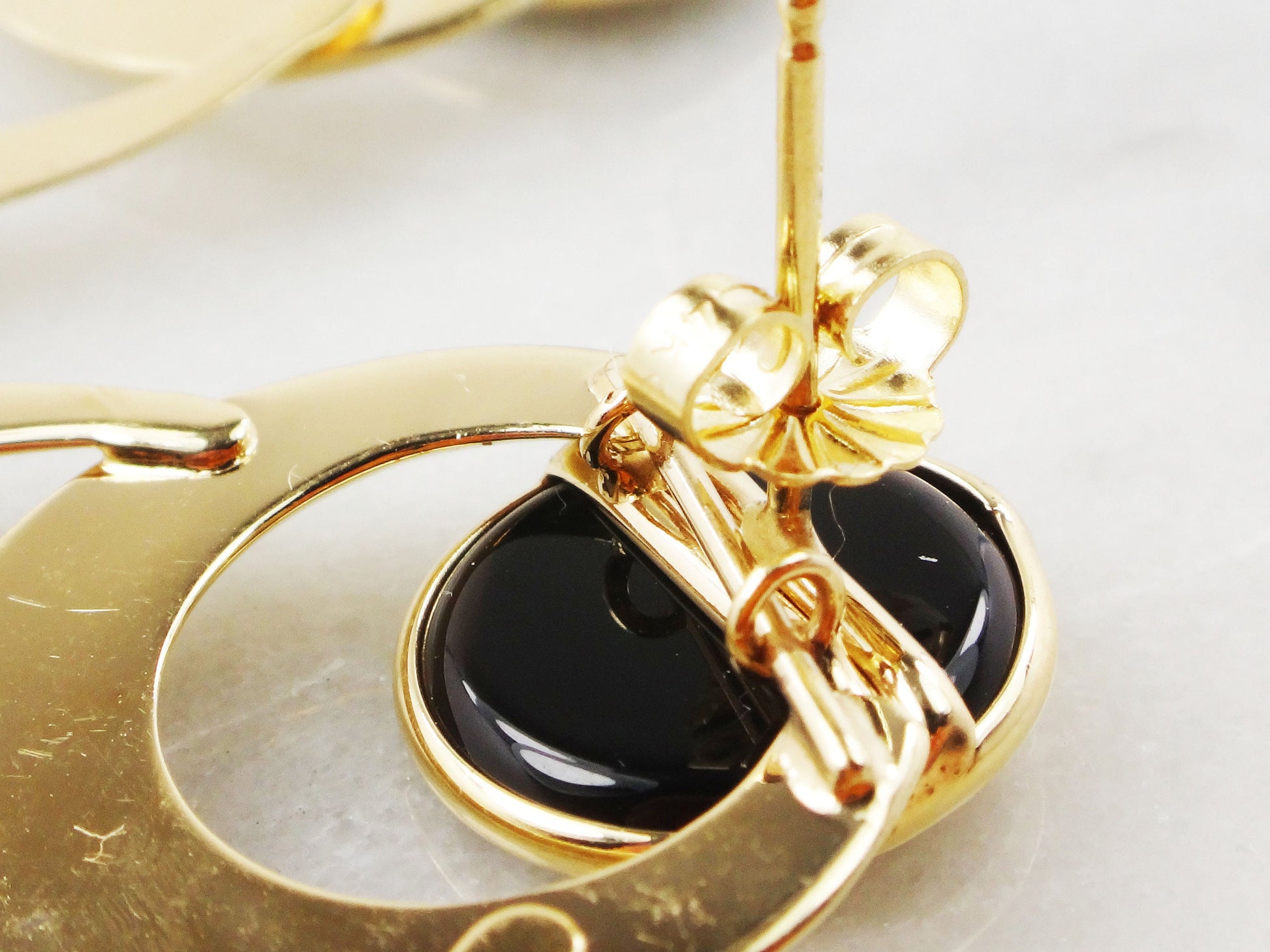 Large 14k Yellow Gold Circles and Onyx Dangle Earrings - Vintage Circa 1980's Fine Jewelry