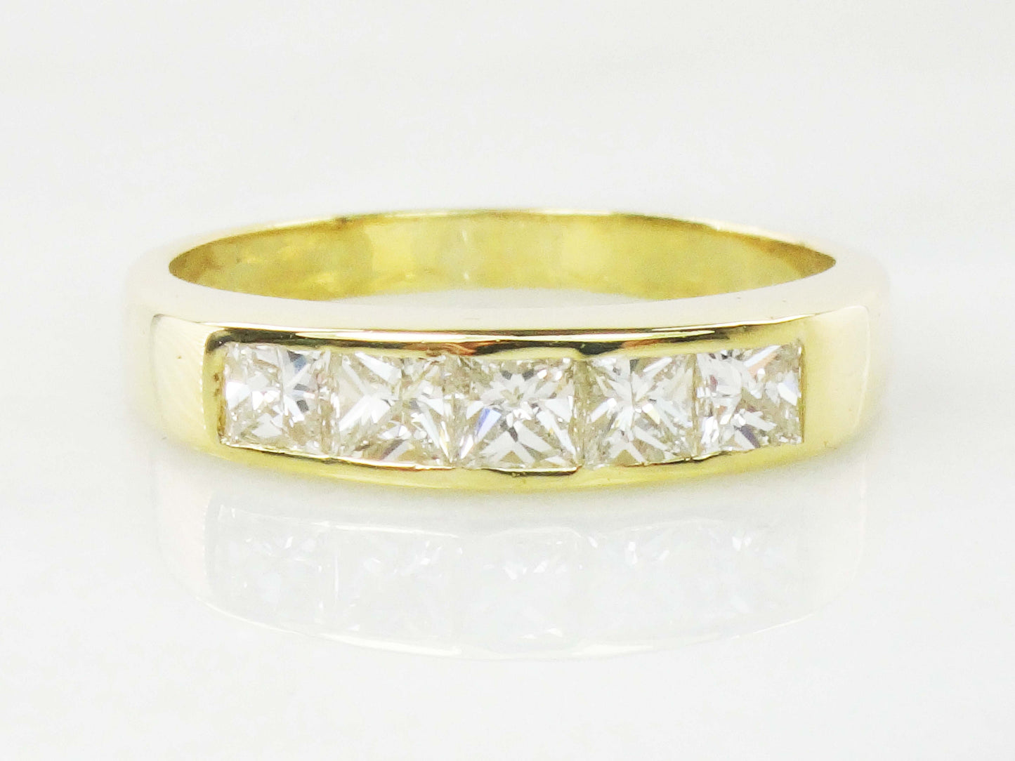Vintage 18k Yellow Gold Princess Cut Diamond Wedding Band Ring