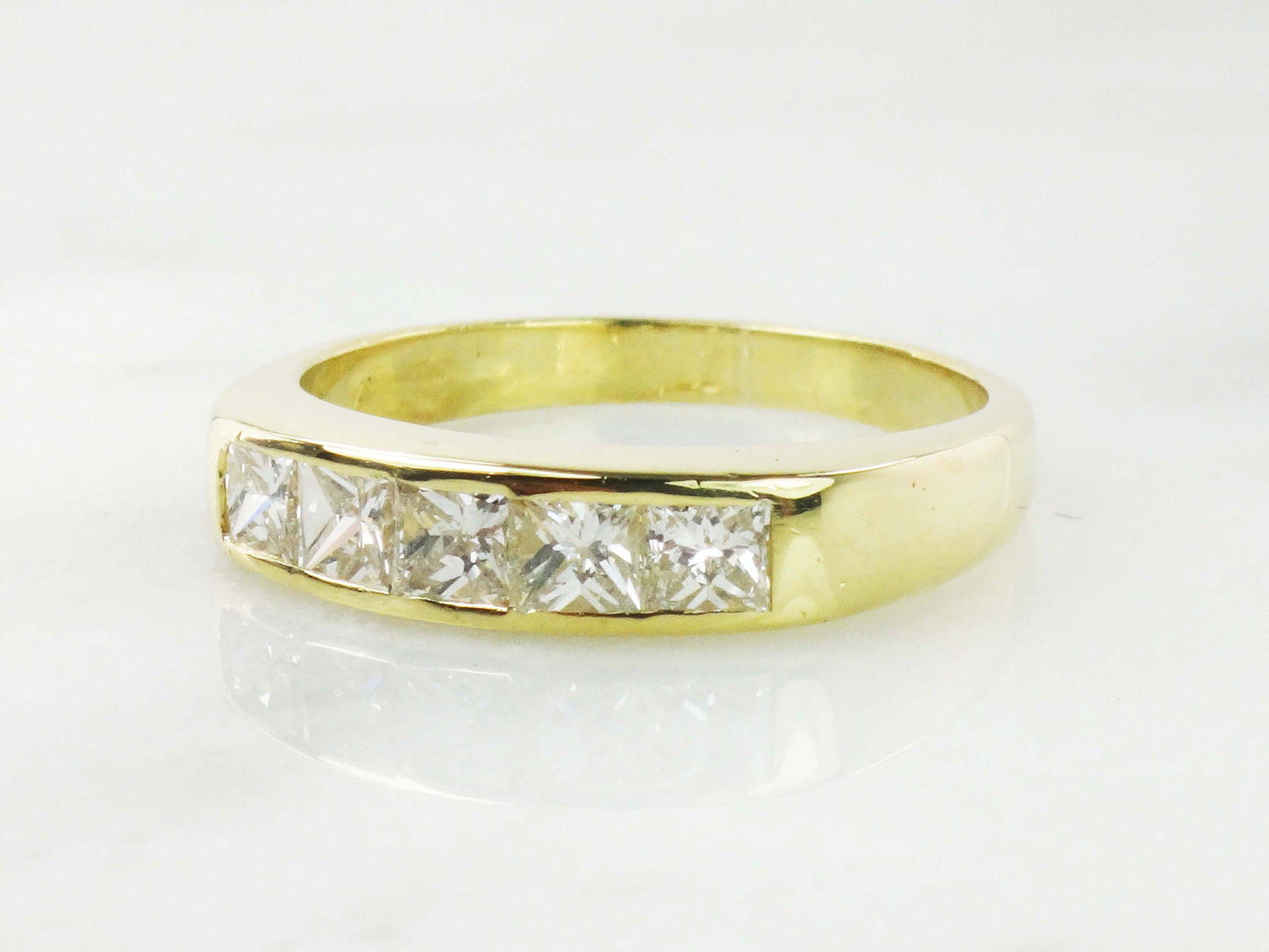 Vintage 18k Yellow Gold Princess Cut Diamond Wedding Band Ring