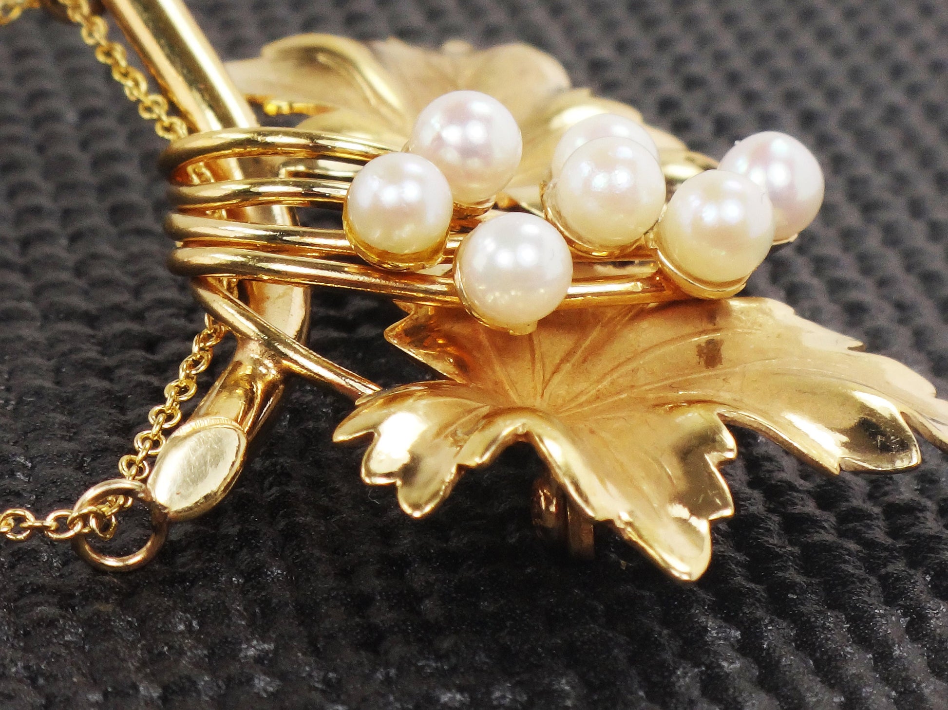 Vintage 14k Pearl Leaf Necklace Carl Art Brooch Conversion Necklace Yellow Gold Leaves Necklace Floral Pearl Pin / Necklace