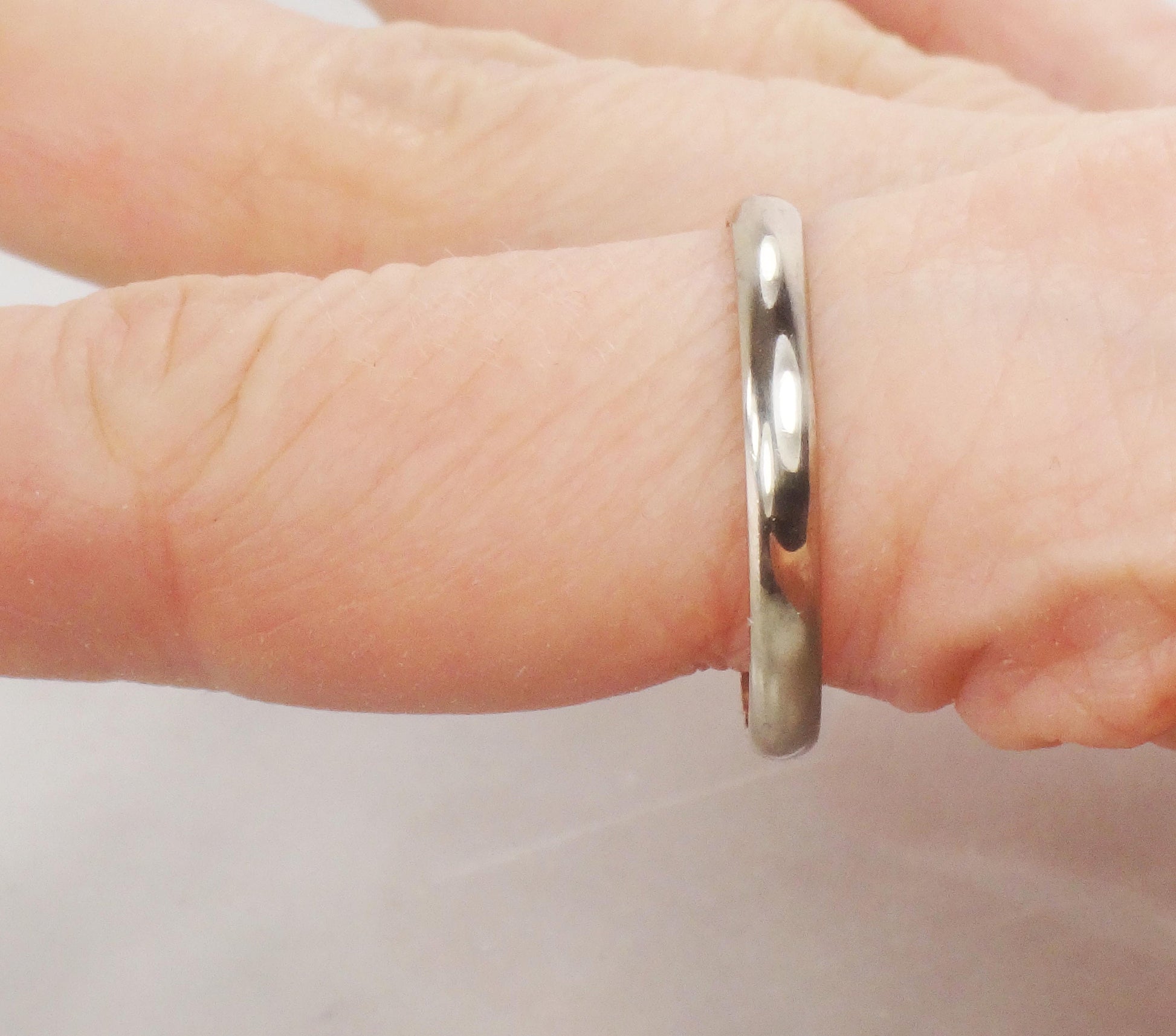 Vintage Thin 18k White Gold Wedding Band, 3 MM Stacking Ring, Size 11.25