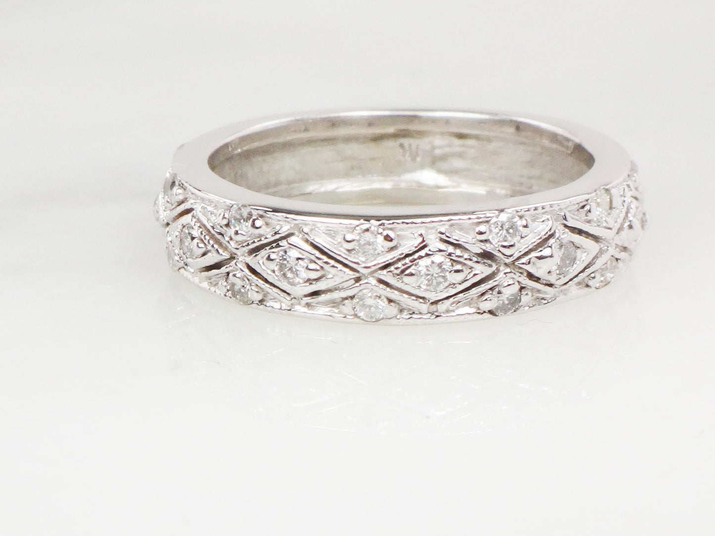 Vintage 14k White Gold Natural Diamond Wedding Band, Approx .35 CT TDW Size 6.25