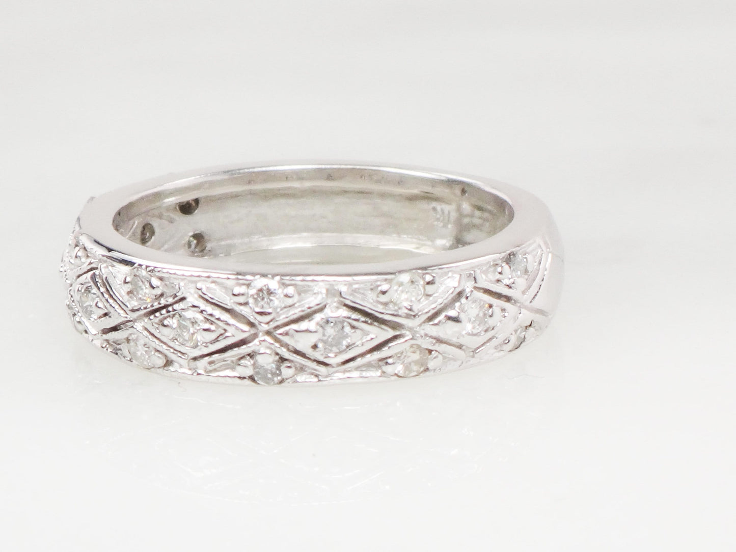 Vintage 14k White Gold Natural Diamond Wedding Band, Approx .35 CT TDW Size 6.25